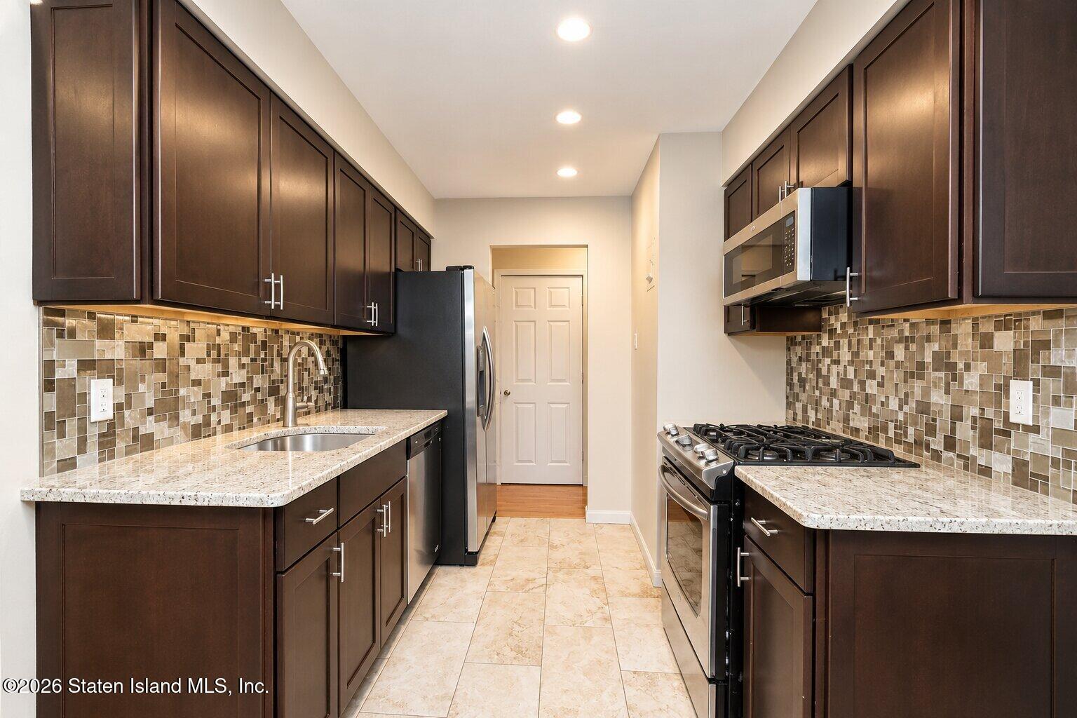 9 Gadsen Place 1b, Staten Island, NY, 10314 image 7