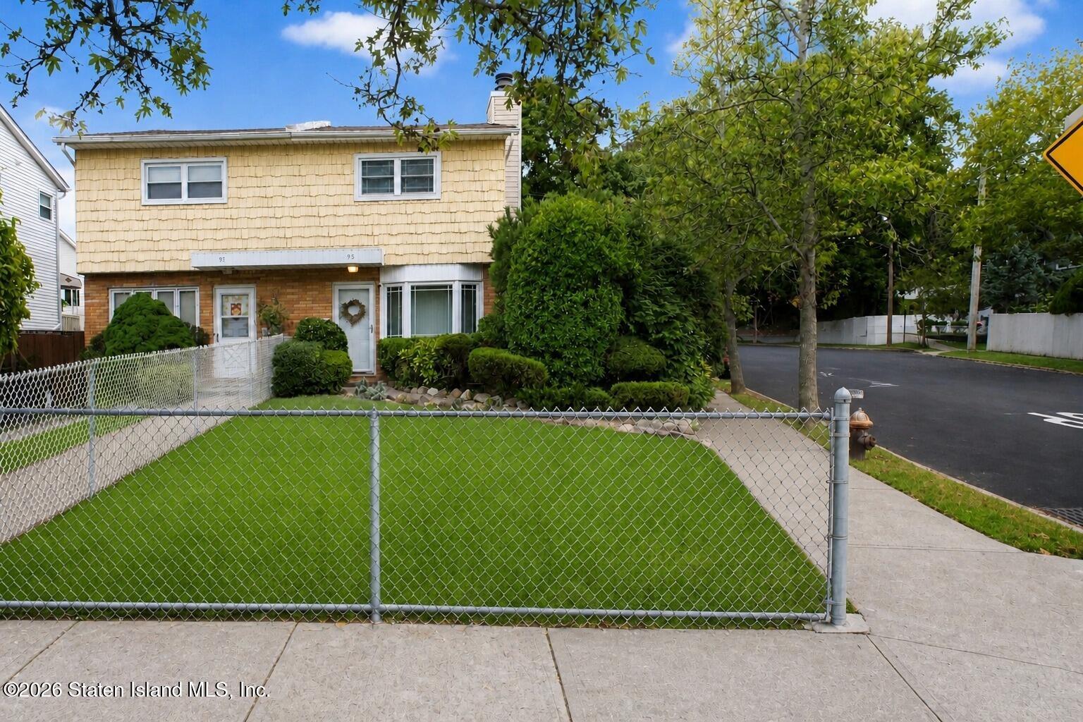 95 Ebony Street, Staten Island, NY, 10306 image 32