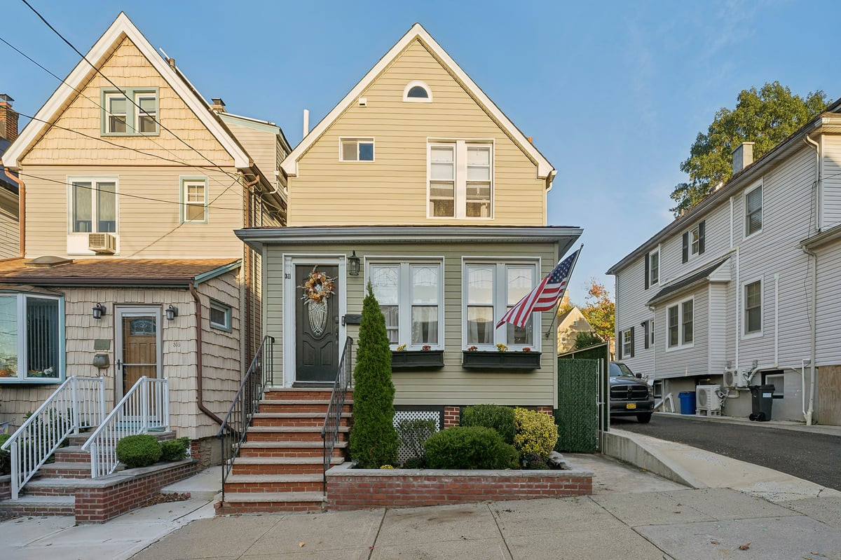 311 Sharon Avenue Image 2