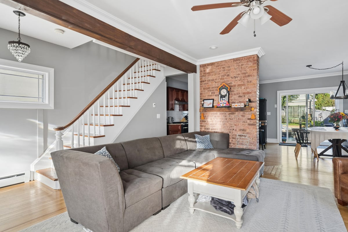 311 Sharon Avenue Image 4
