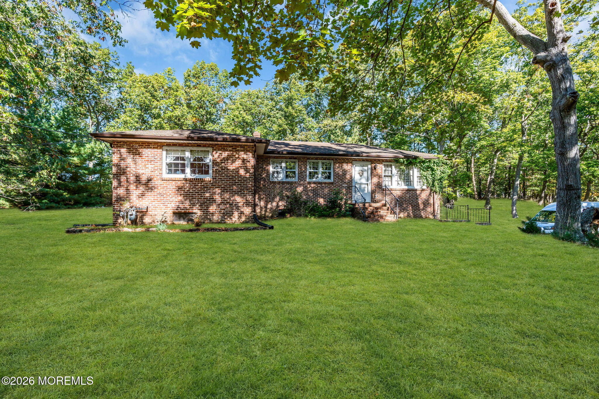 62 Friendship Road Image 4