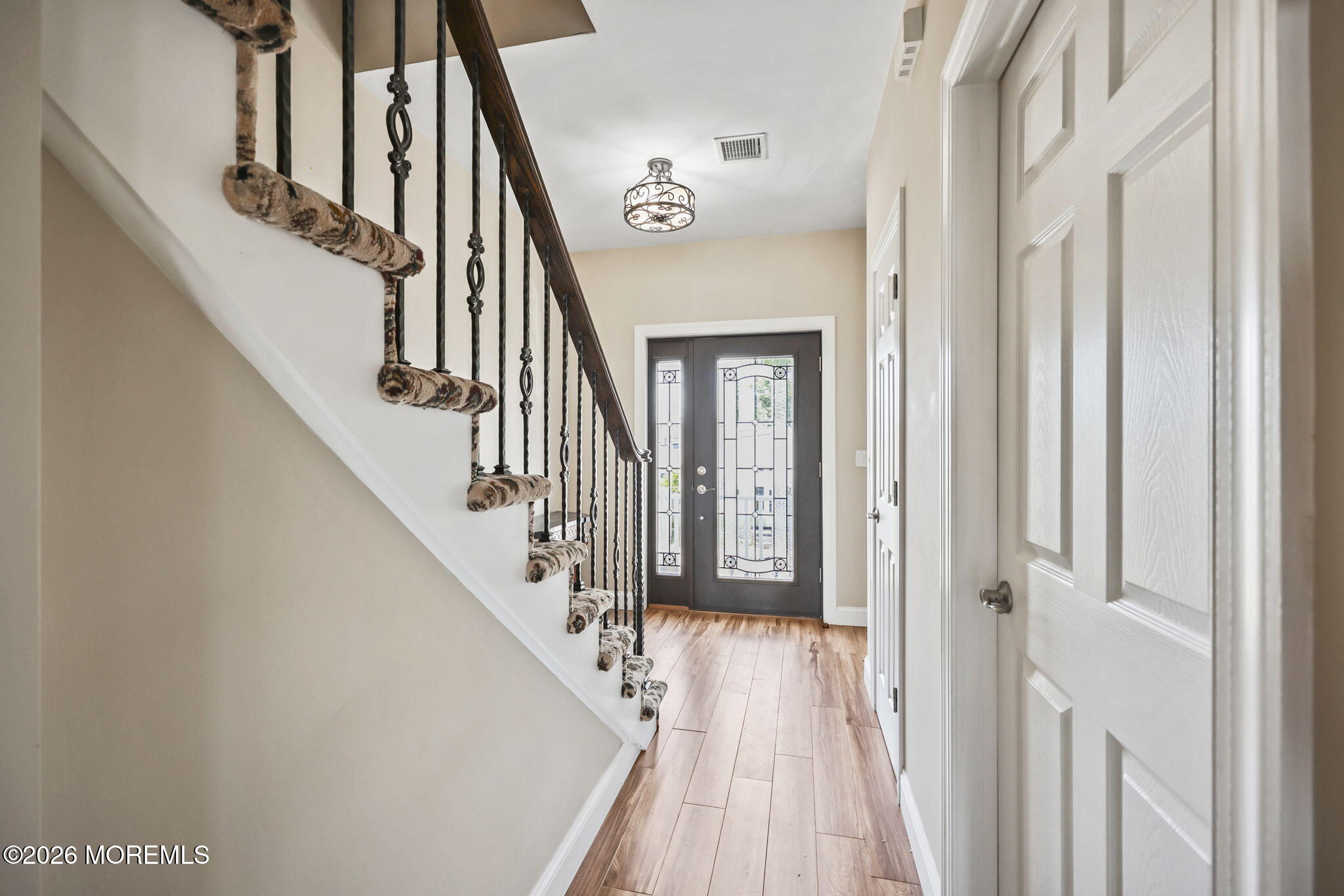 151 Vanard Drive Image 5