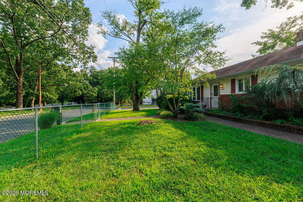 614 Caranetta Drive Image 3