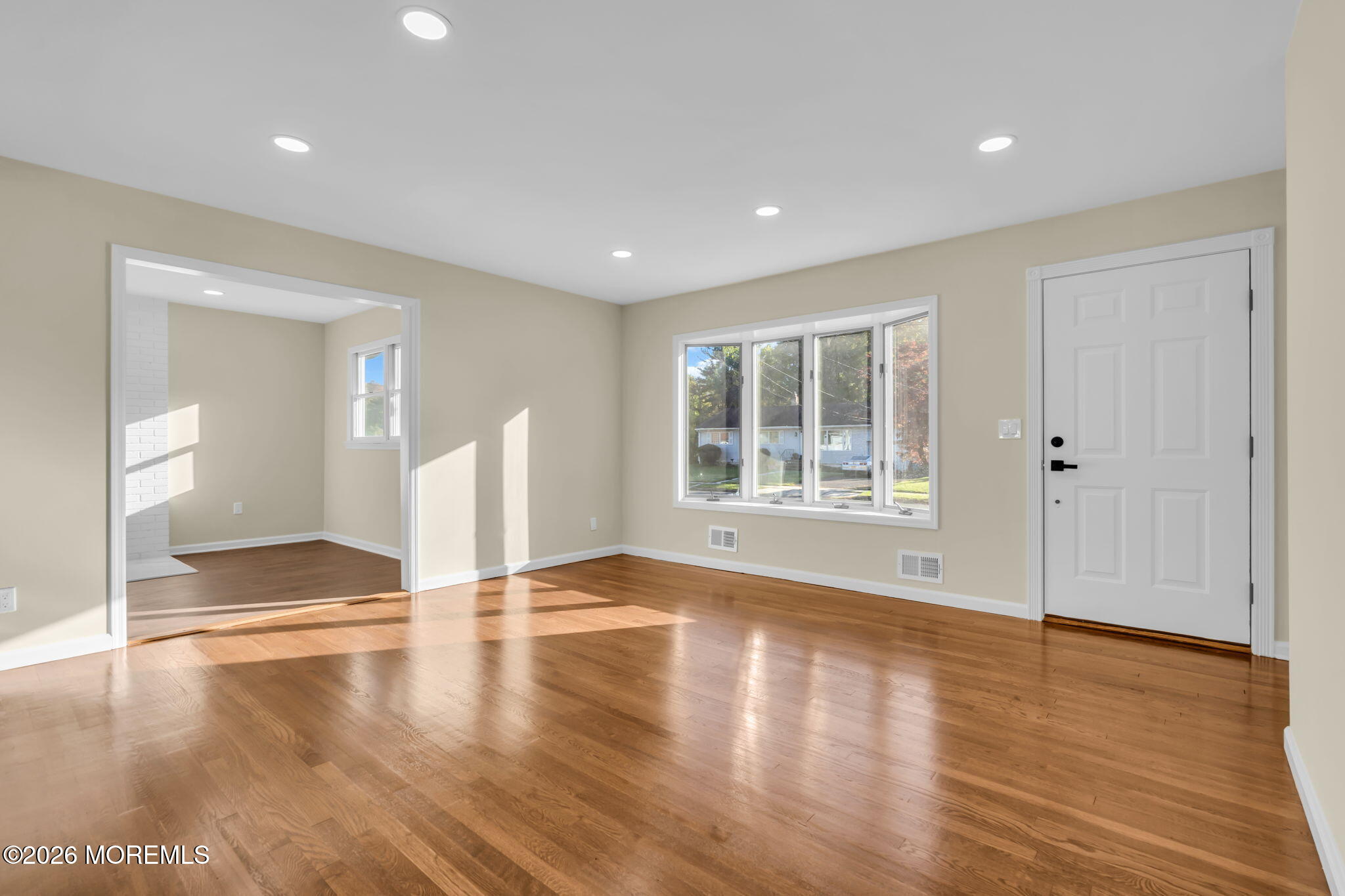 44 Lake Drive Image 2