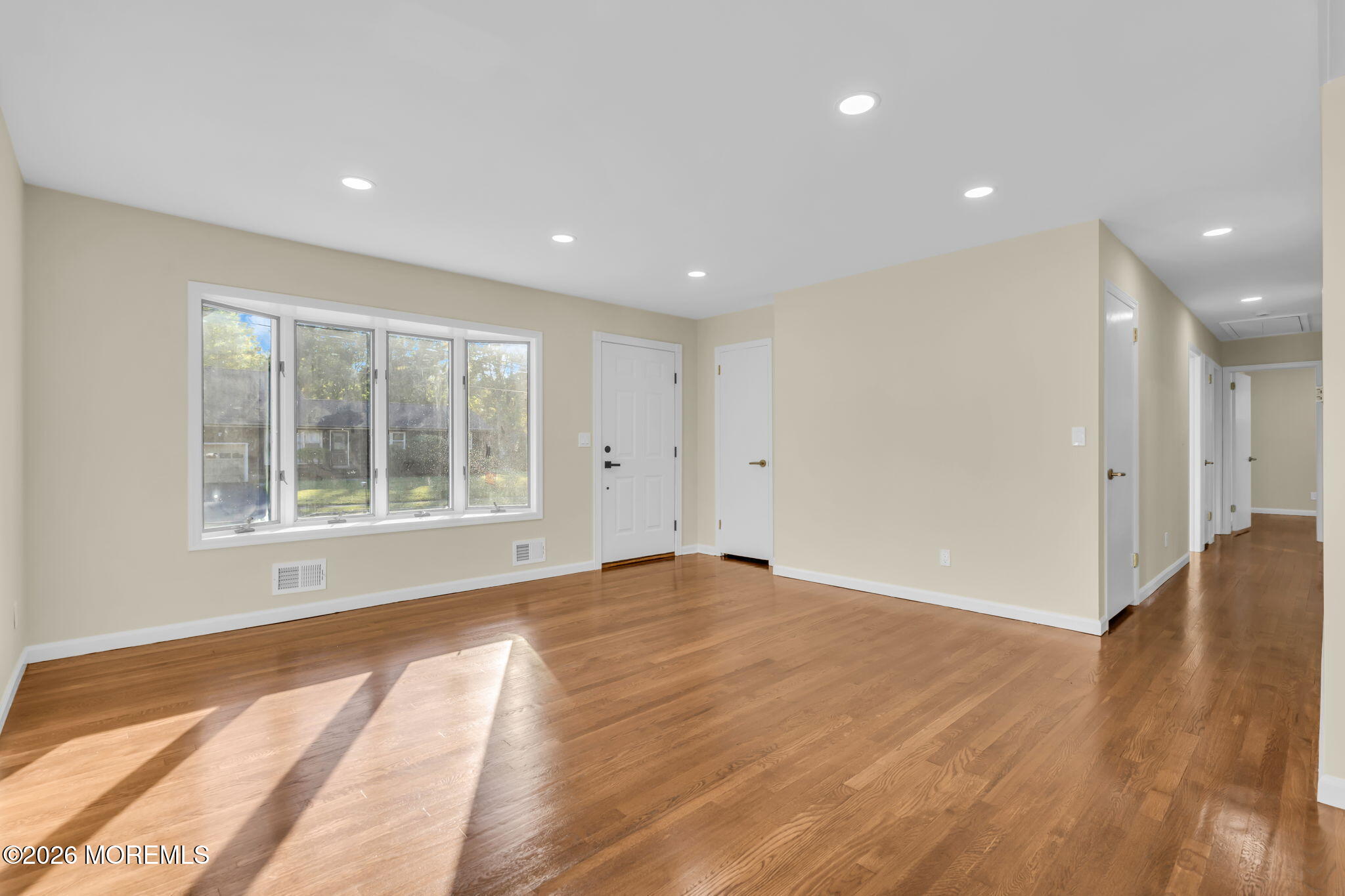 44 Lake Drive Image 3