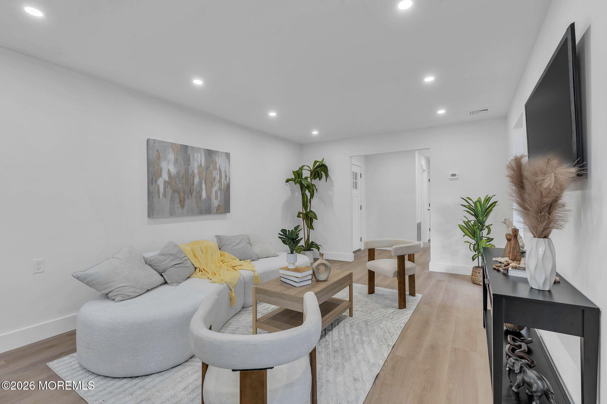61 Blake Circle Image 4