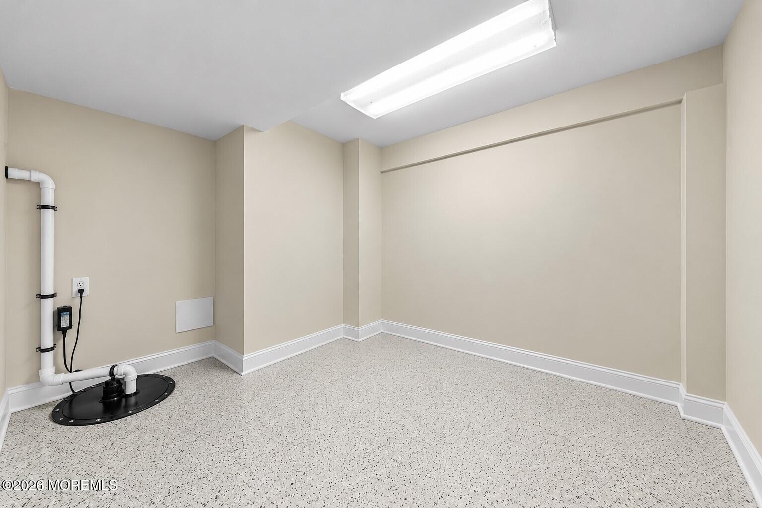 21 Terry Lane, Middletown, NJ, 07748 image 28