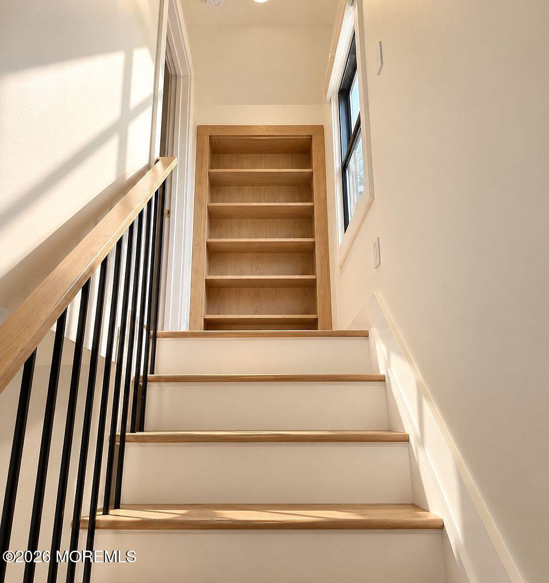3216 Windsor Avenue Image 4
