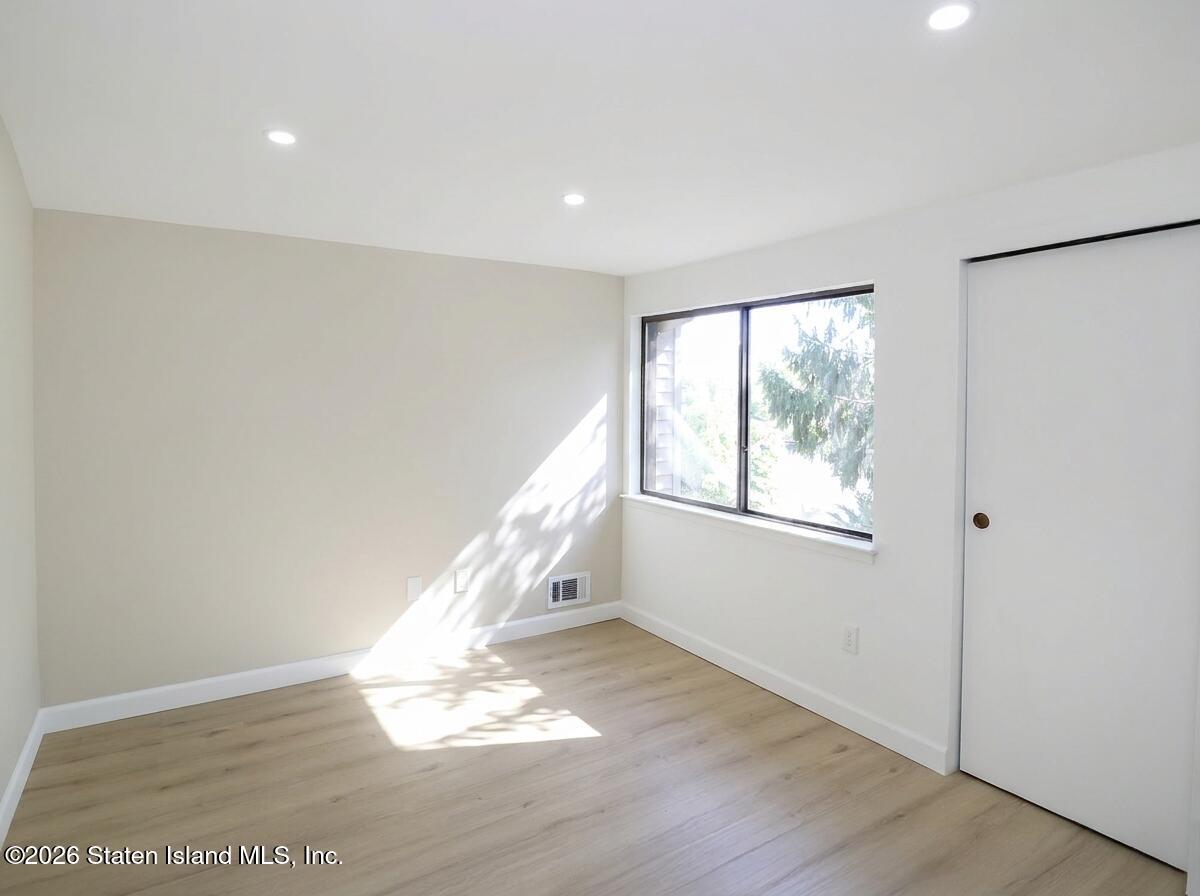 81 Robinson Avenue, Staten Island, NY, 10312 image 13