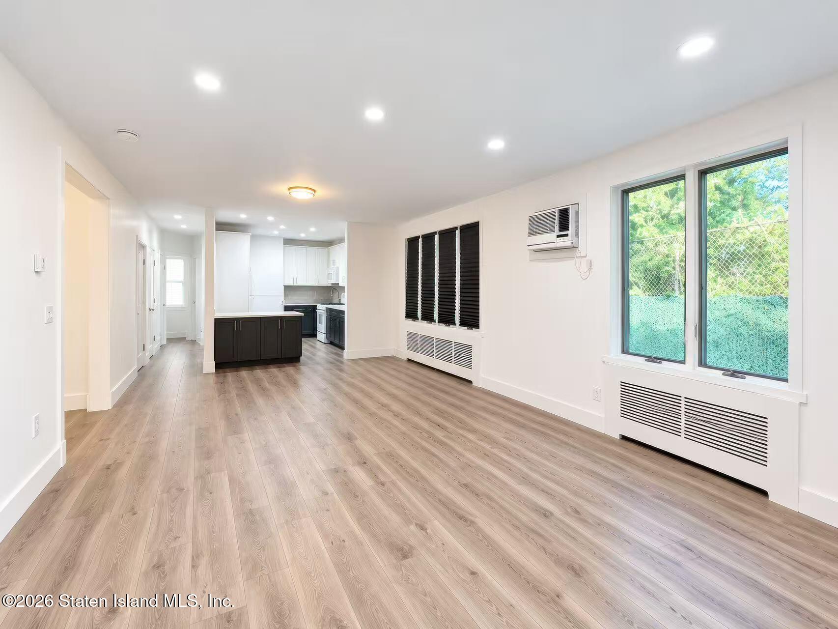 131 Cedarview Avenue, Staten Island, NY, 10306