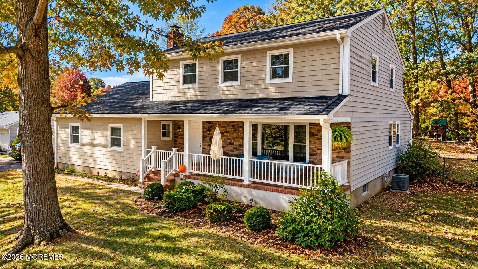 27 Surrey Lane, Eatontown, NJ, 07724