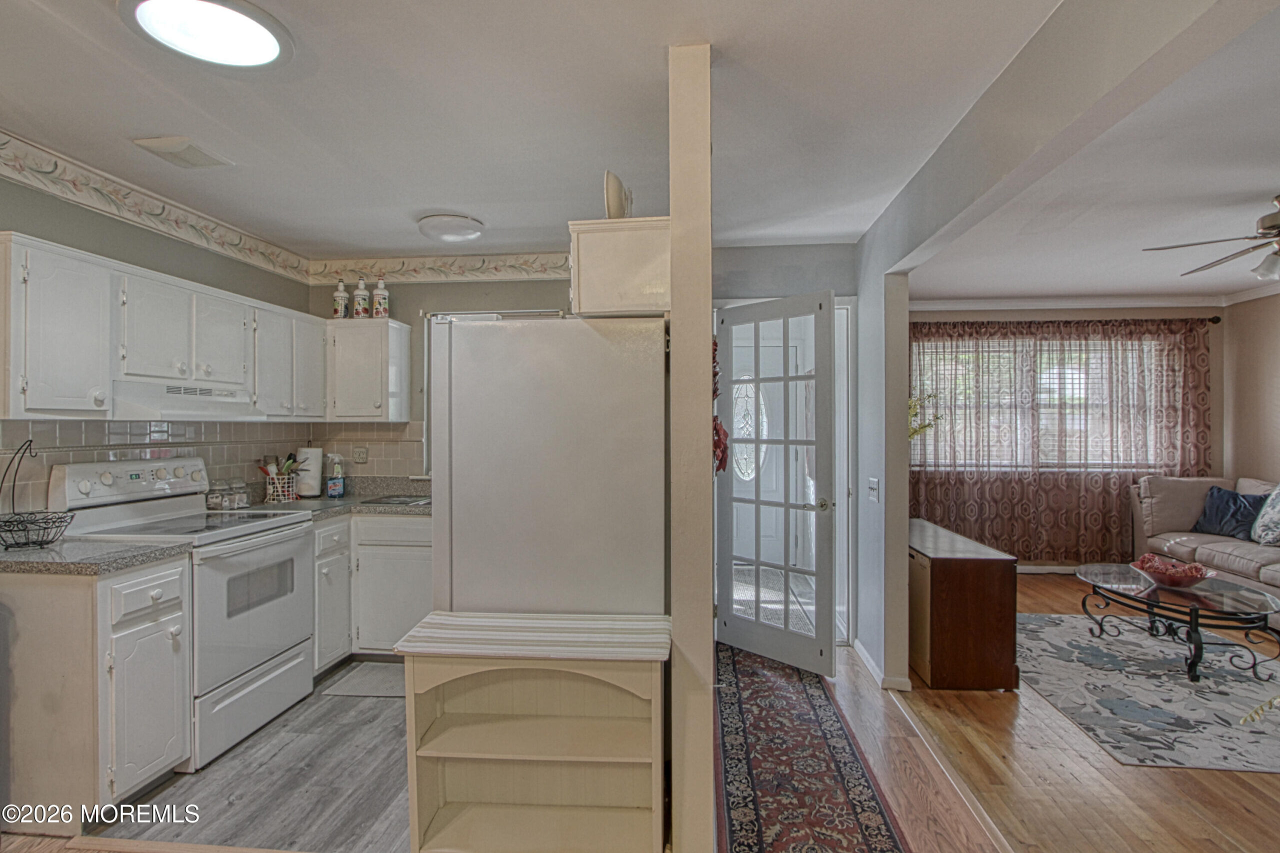 3 B Snowberry Lane Image 3