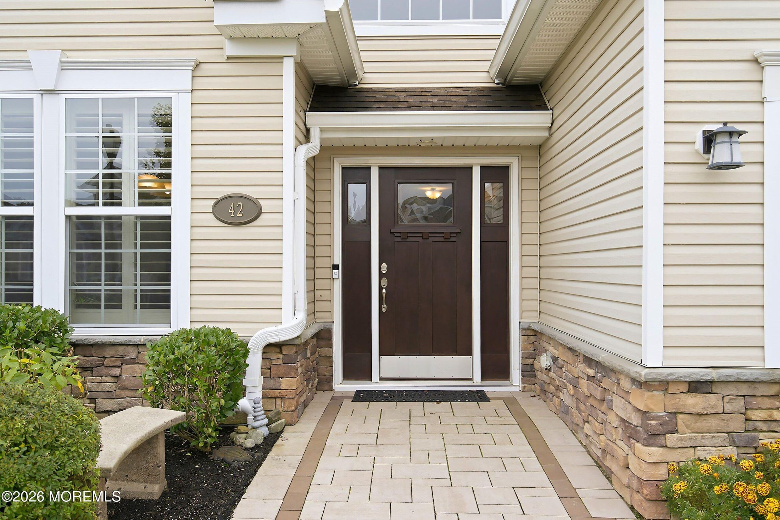 42 Twilight Drive Image 2