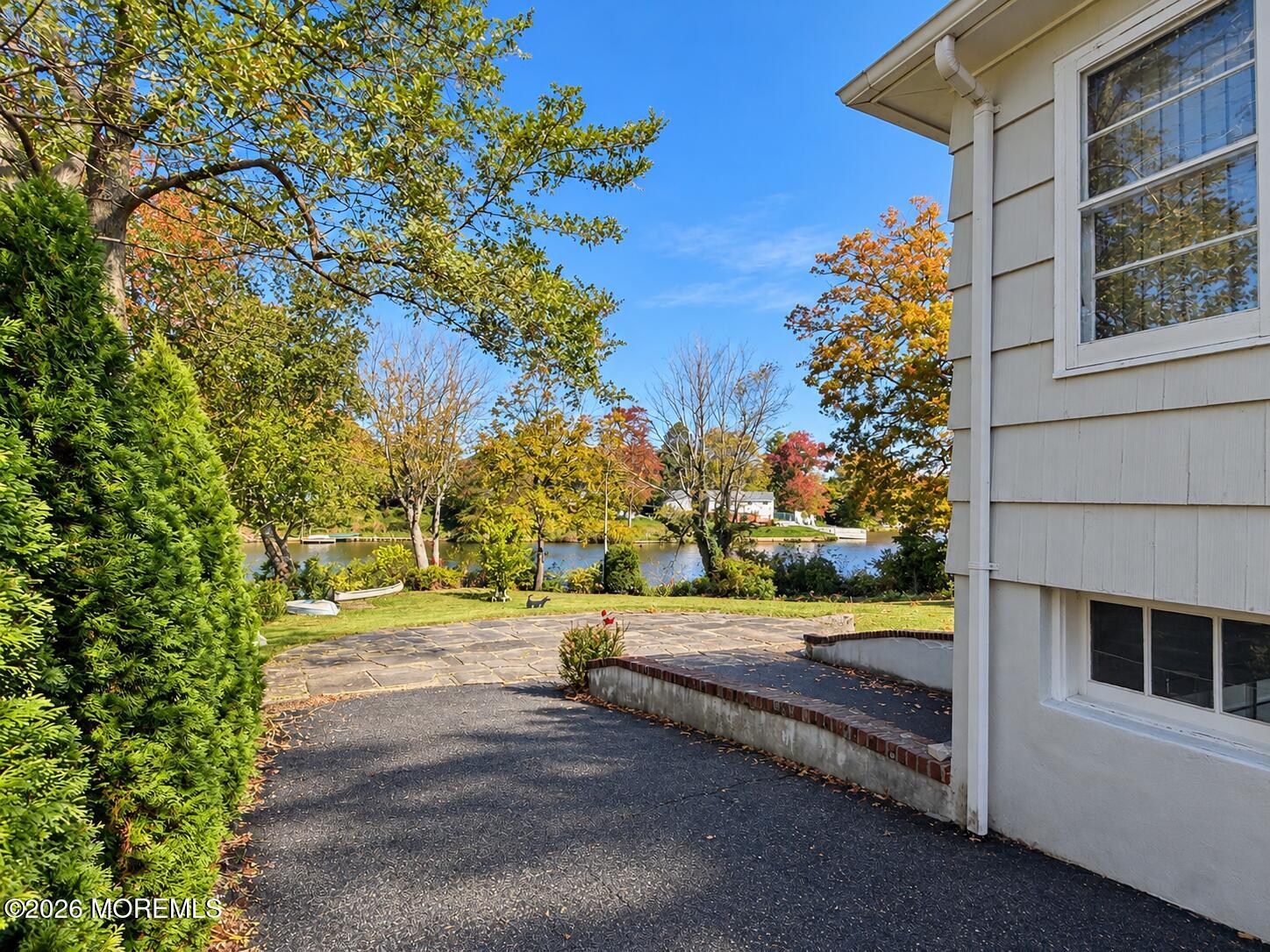 1501 Central Court Image 4