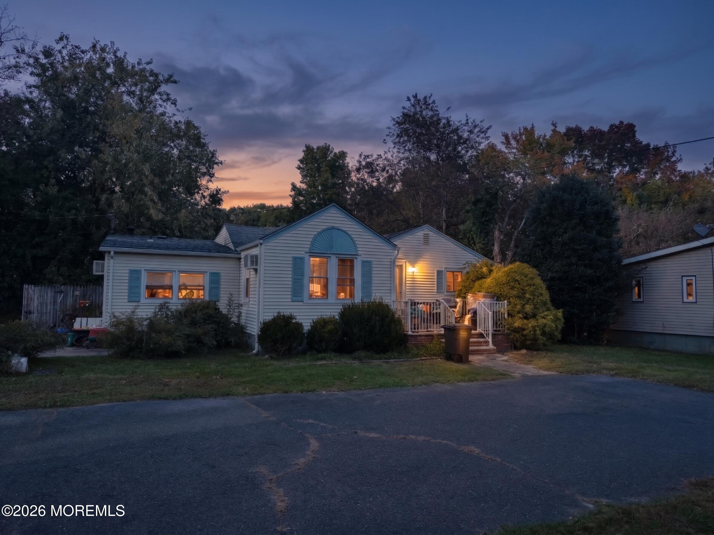 207 Lloyd Road Image 2