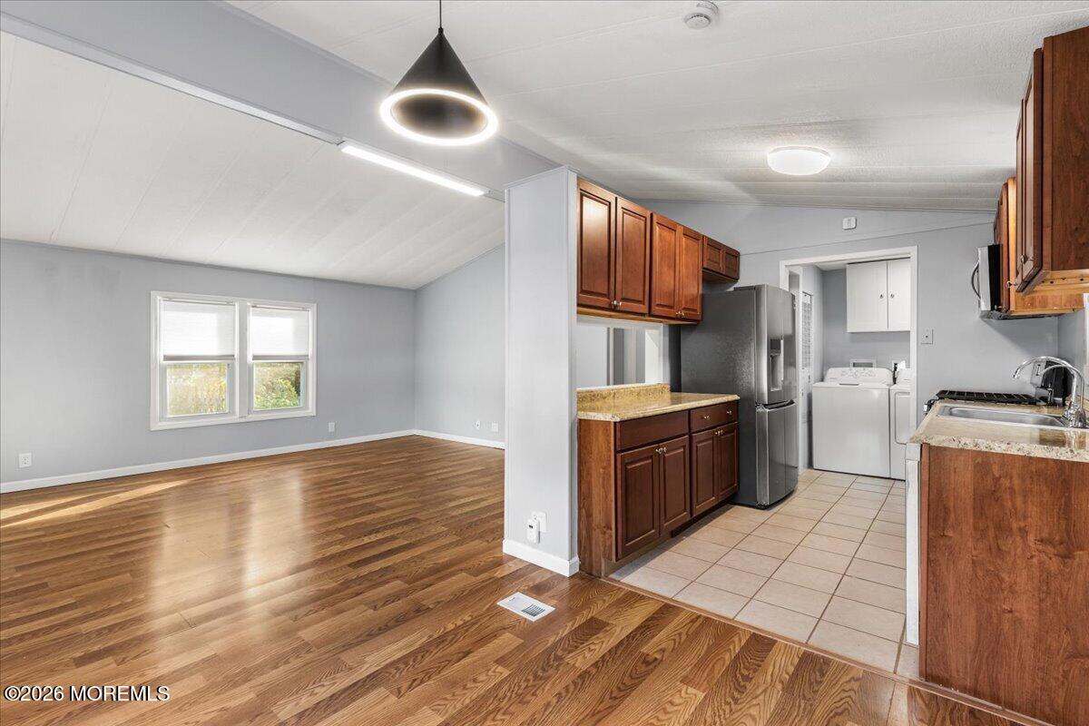 72 Deer Way, Englishtown, NJ, 07726 image 12