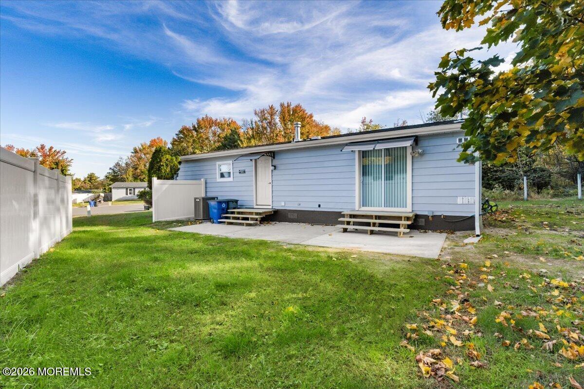 72 Deer Way, Englishtown, NJ, 07726 image 25