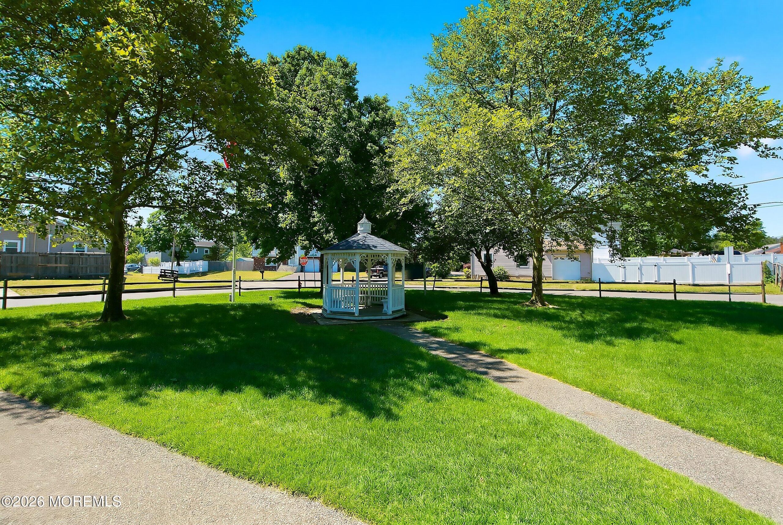 624 Mermaid Avenue, Beachwood, NJ, 08722 image 28