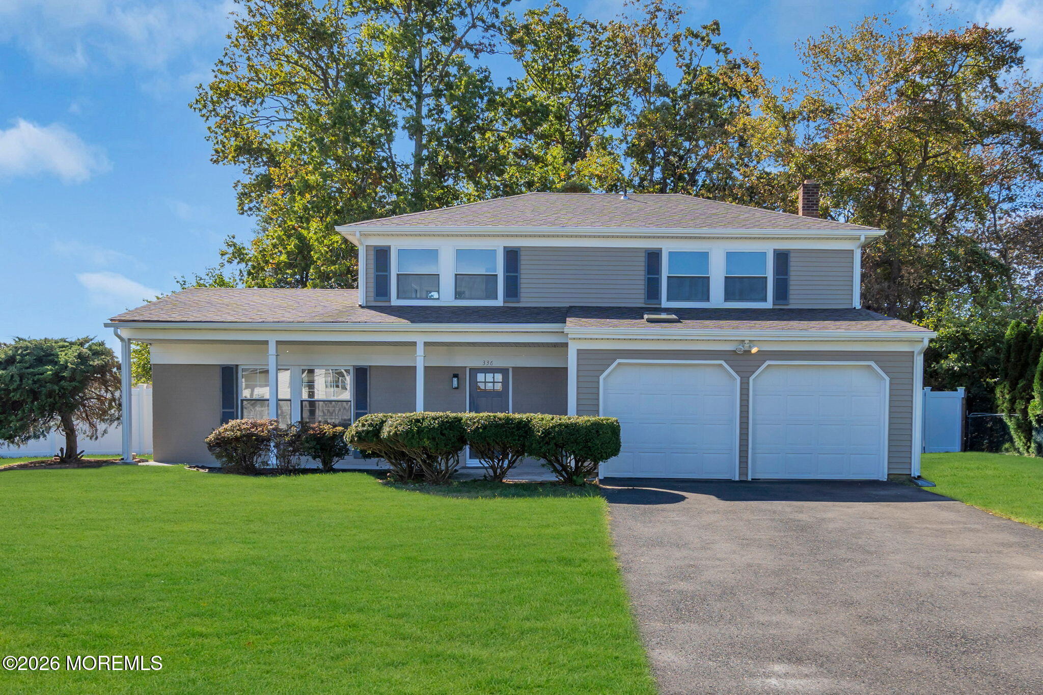 336 Barcelona Drive Image 2