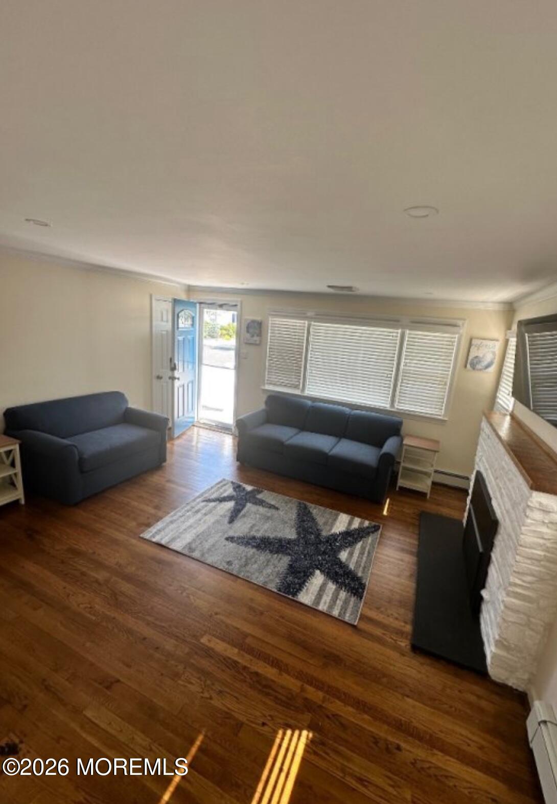 234 W 10th Street Image 5