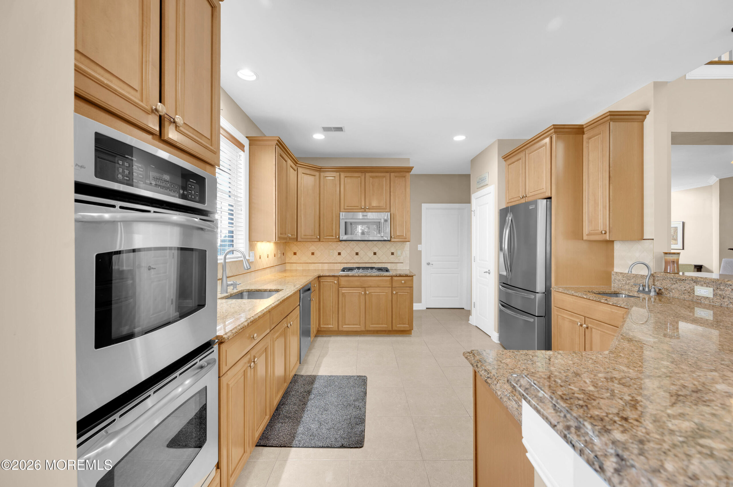 111 Scarborough Way, Marlboro, NJ, 07746 image 16