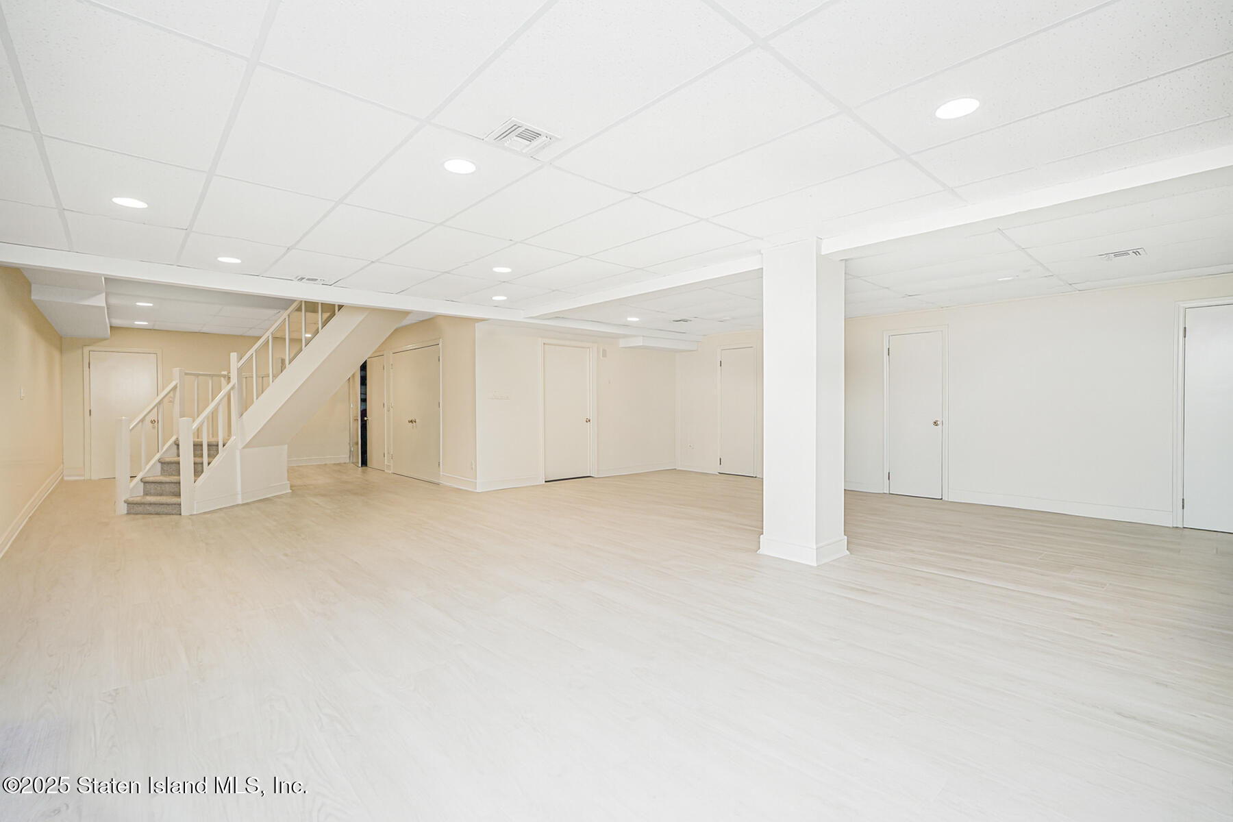 200 Ocean Terrace, Staten Island, NY, 10301 image 32