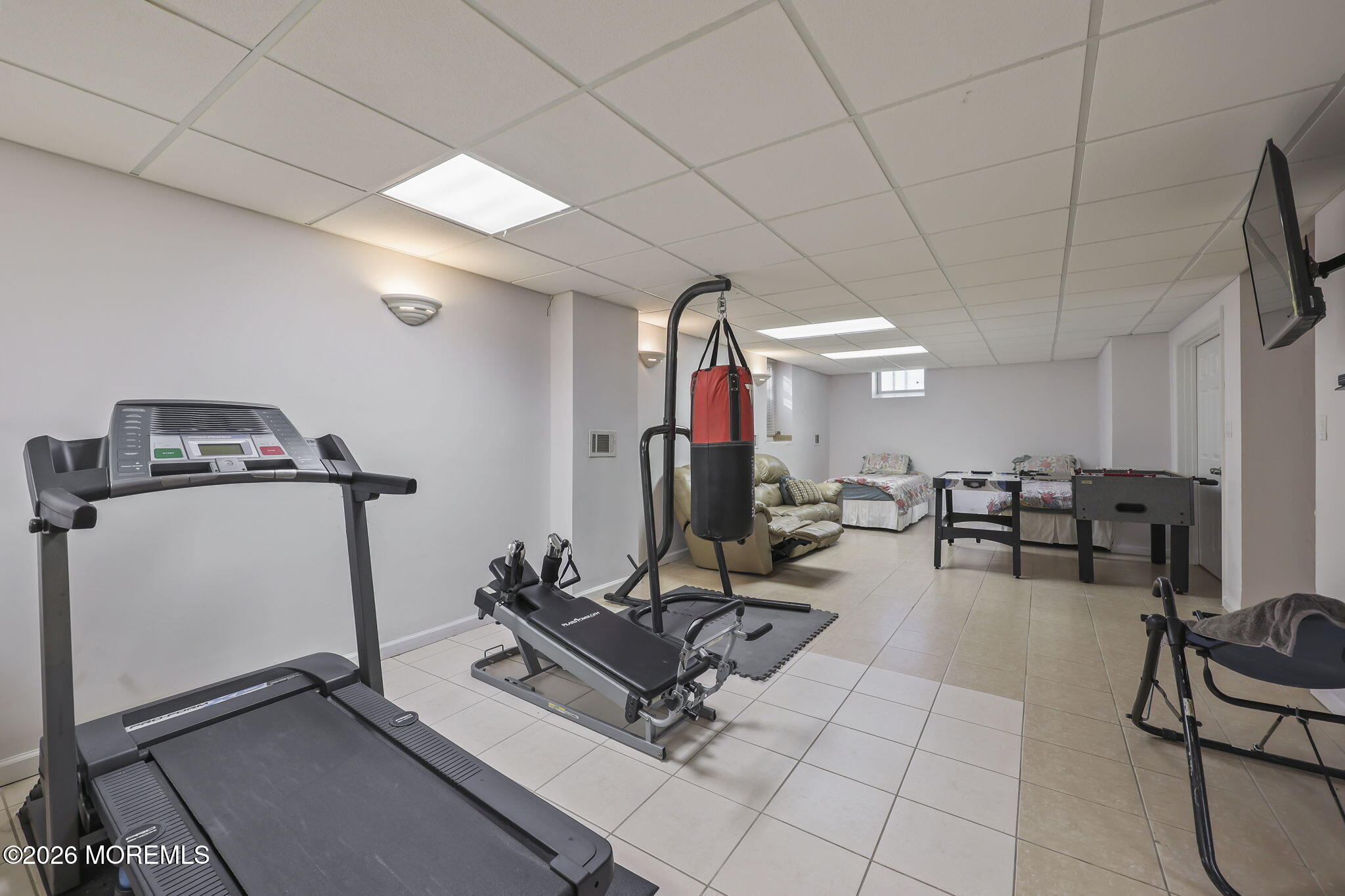 2 Gray Court, Manalapan, NJ, 07726 image 32