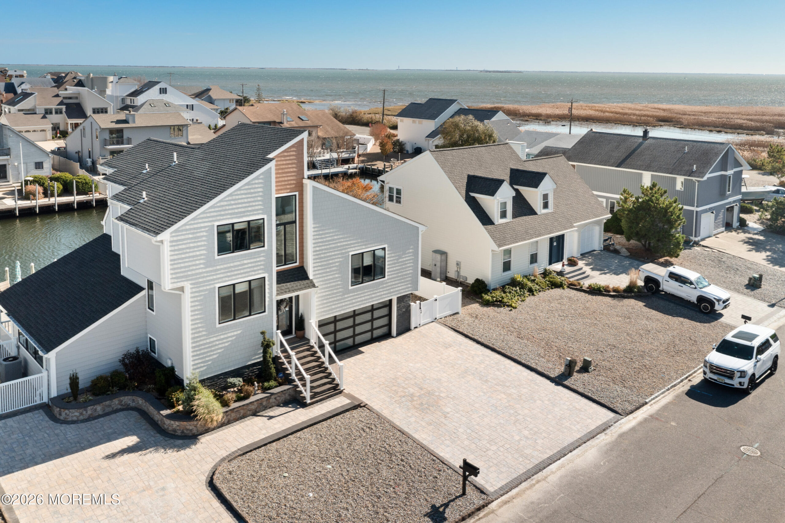 1210 Skimmer Court Image 4