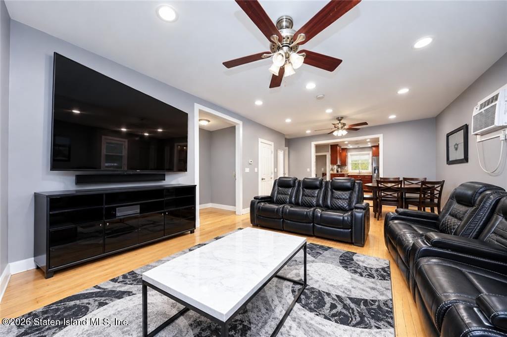 82 Brewster Street Image 4