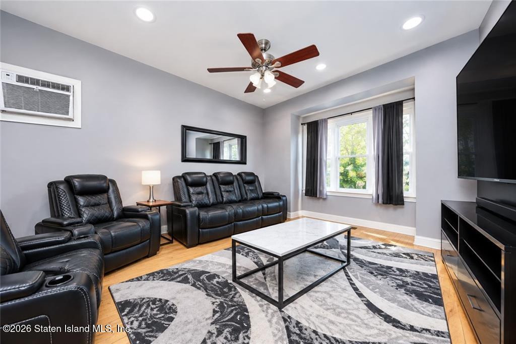 82 Brewster Street Image 5