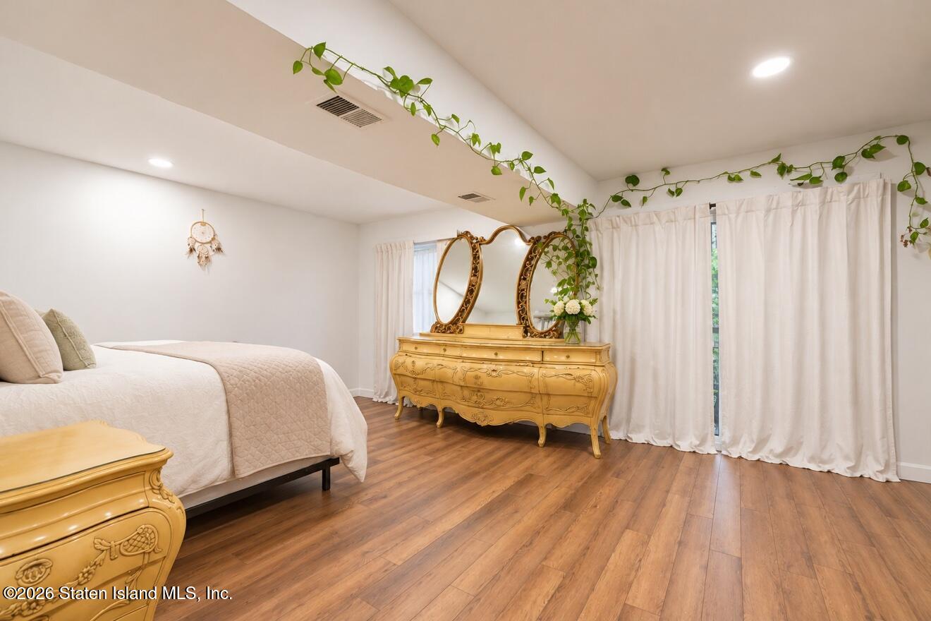 127 Dawson Circle, Staten Island, NY, 10314 image 35