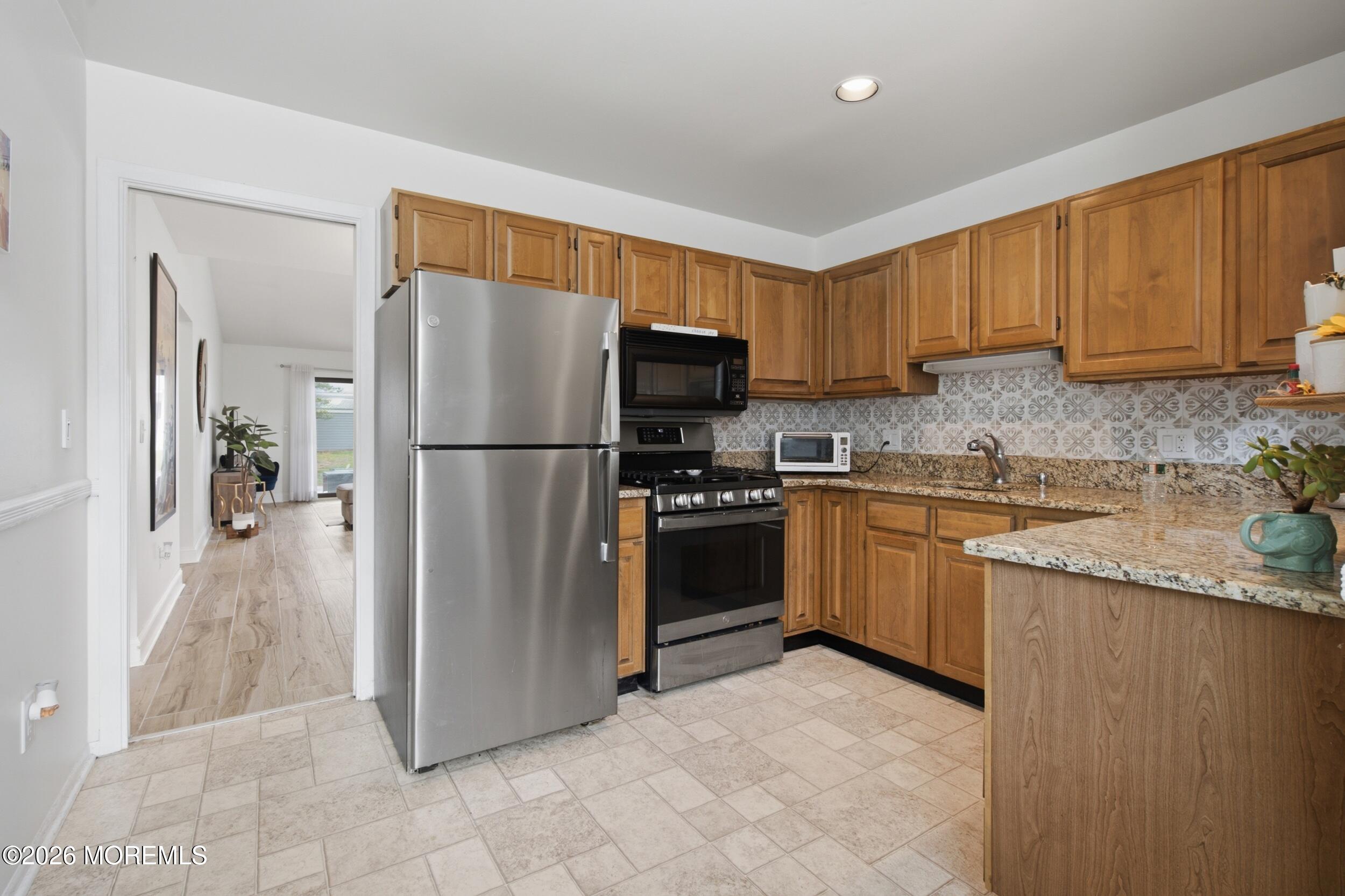 24 Gloria Court, Tinton Falls, NJ, 07724 image 14