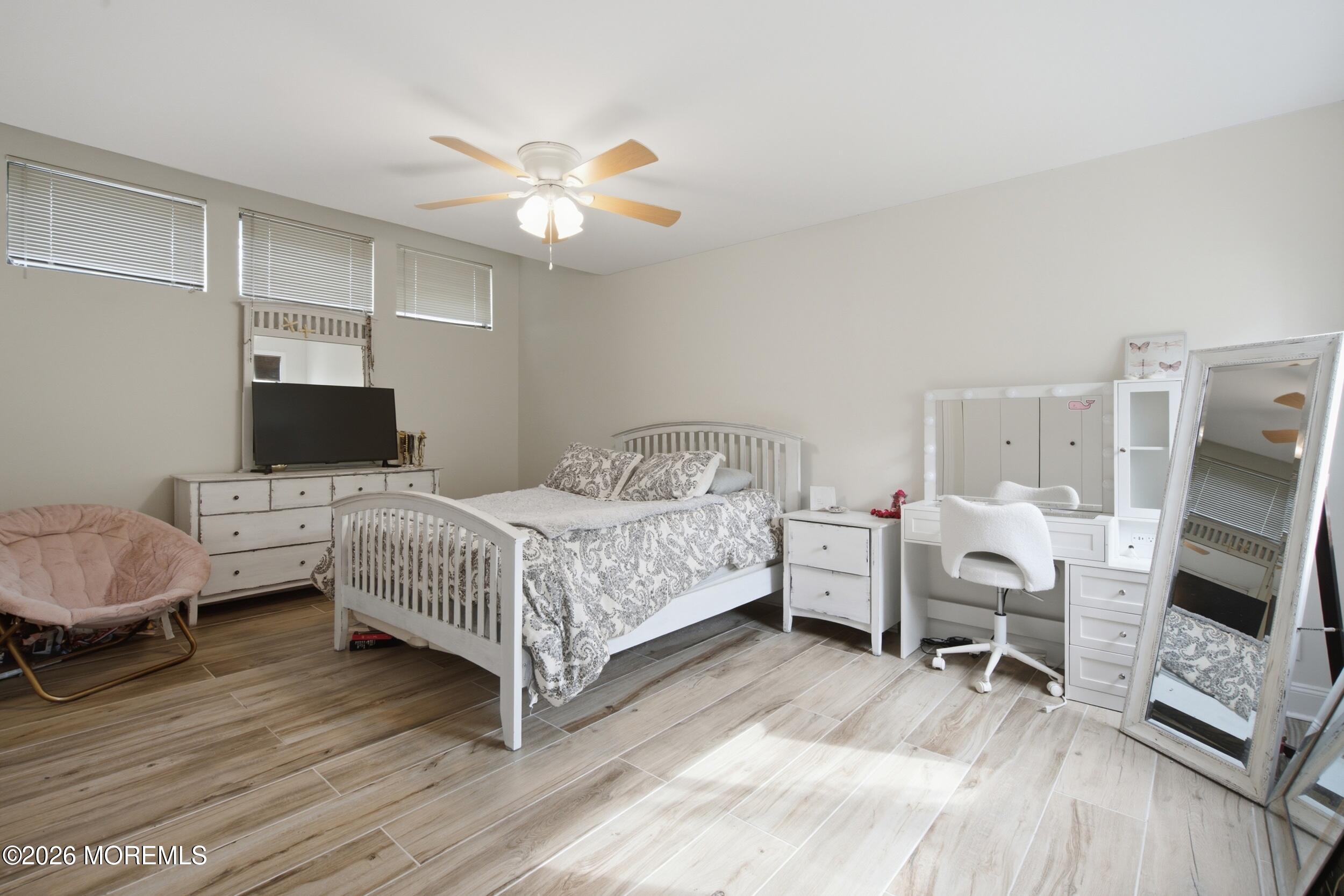 24 Gloria Court, Tinton Falls, NJ, 07724 image 21