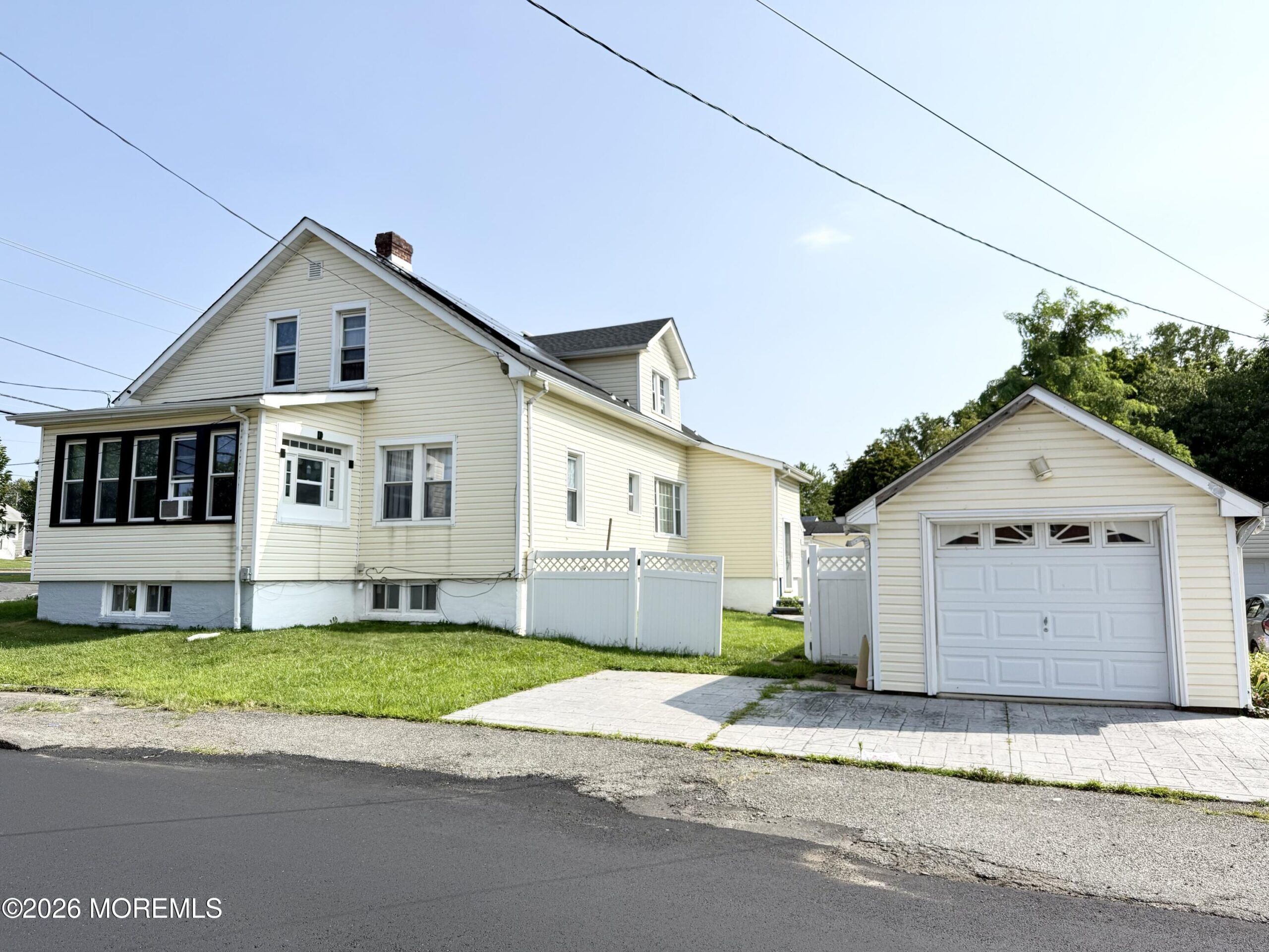 73 Laurence Parkway Image 3