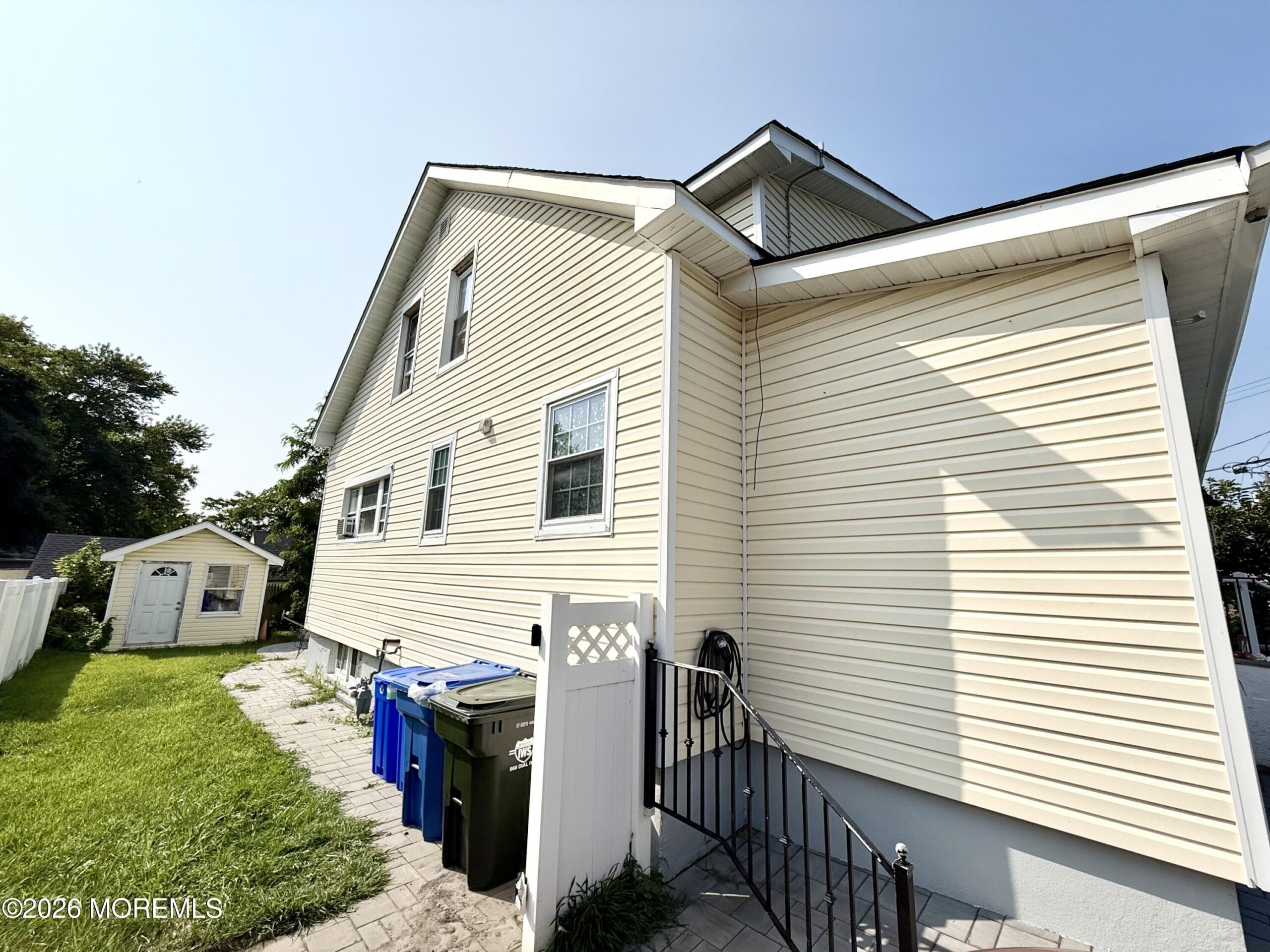 73 Laurence Parkway Image 5