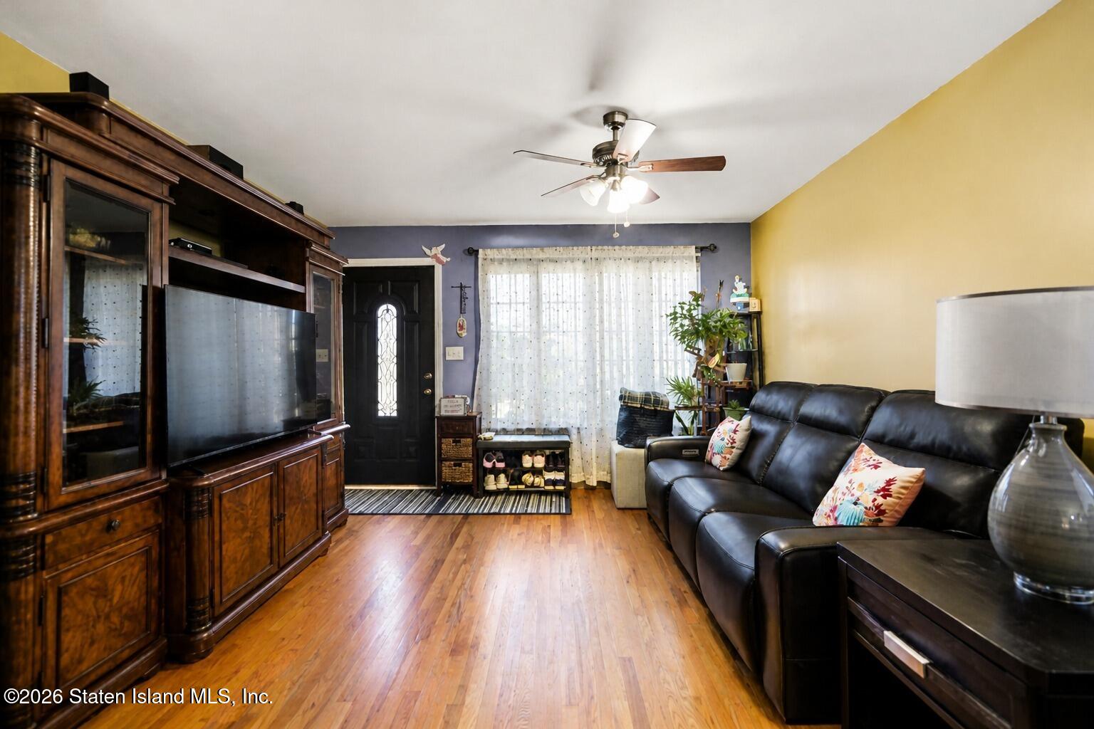 28 Townsend Avenue Image 3
