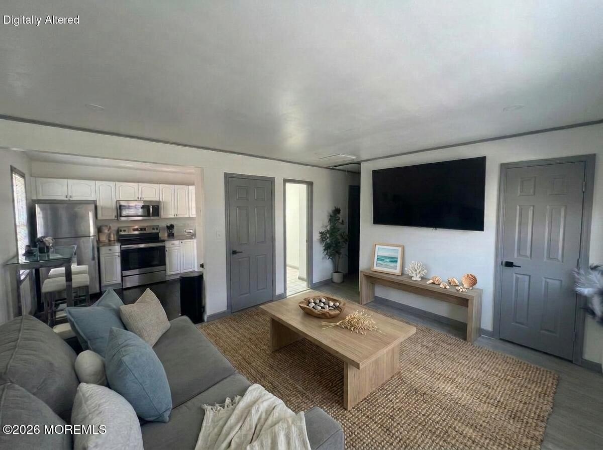 223 Windward Avenue Image 5