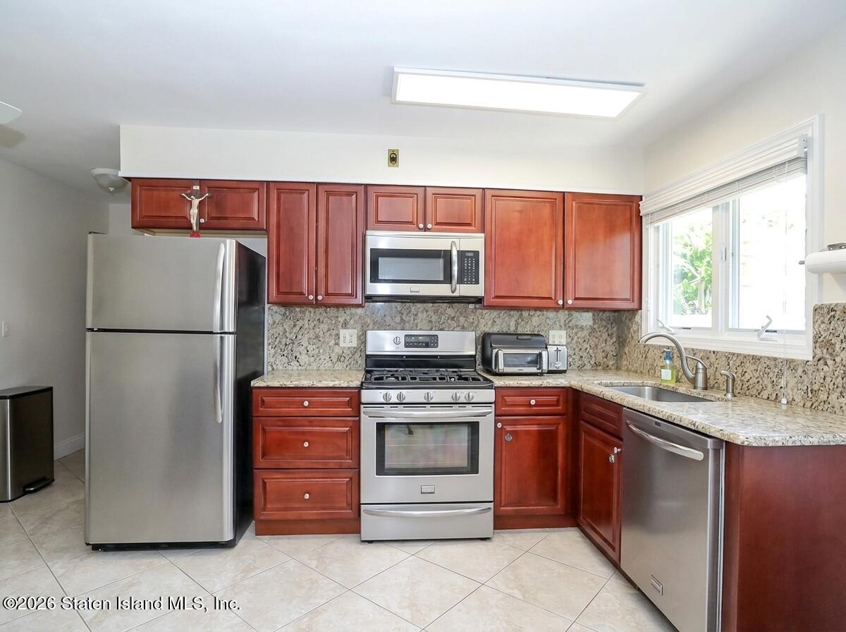 162 Stroud Avenue, Staten Island, NY, 10312 image 35