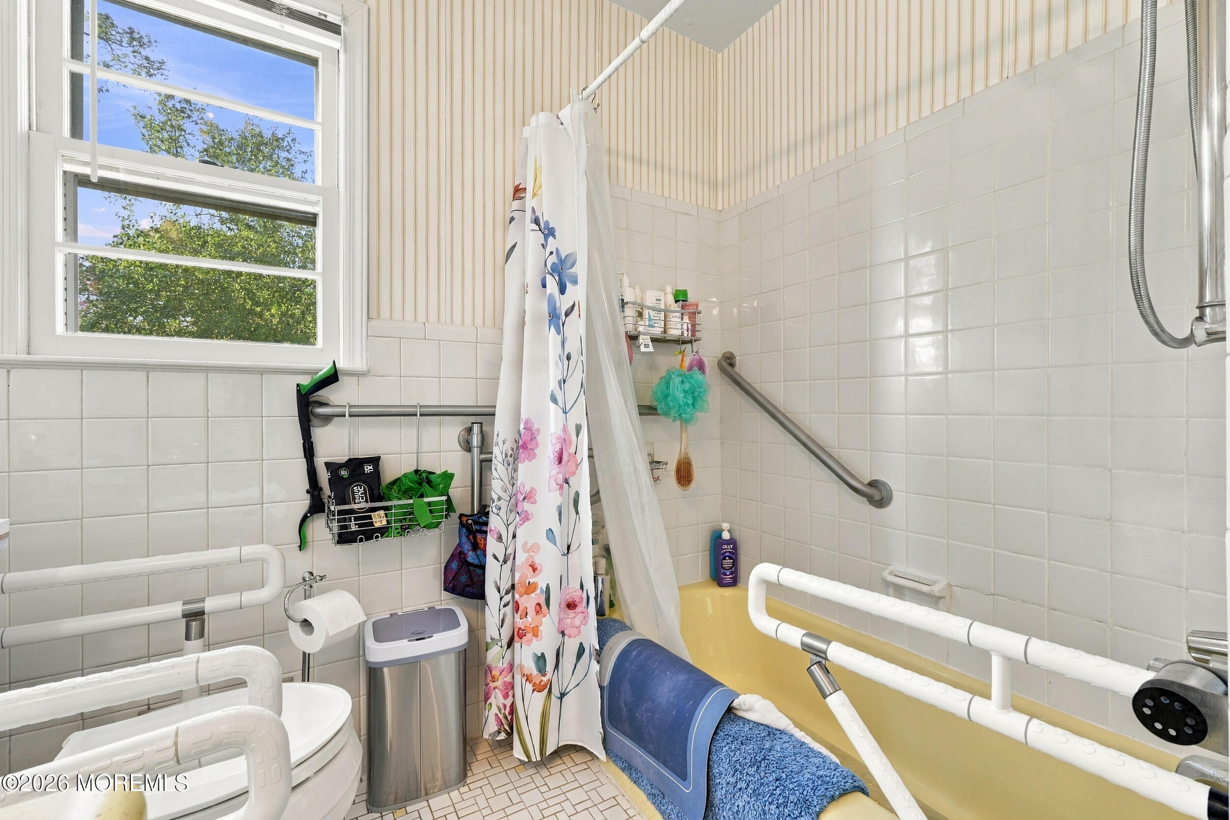 3 Roslyn Drive, Oakhurst, NJ, 07755 image 31
