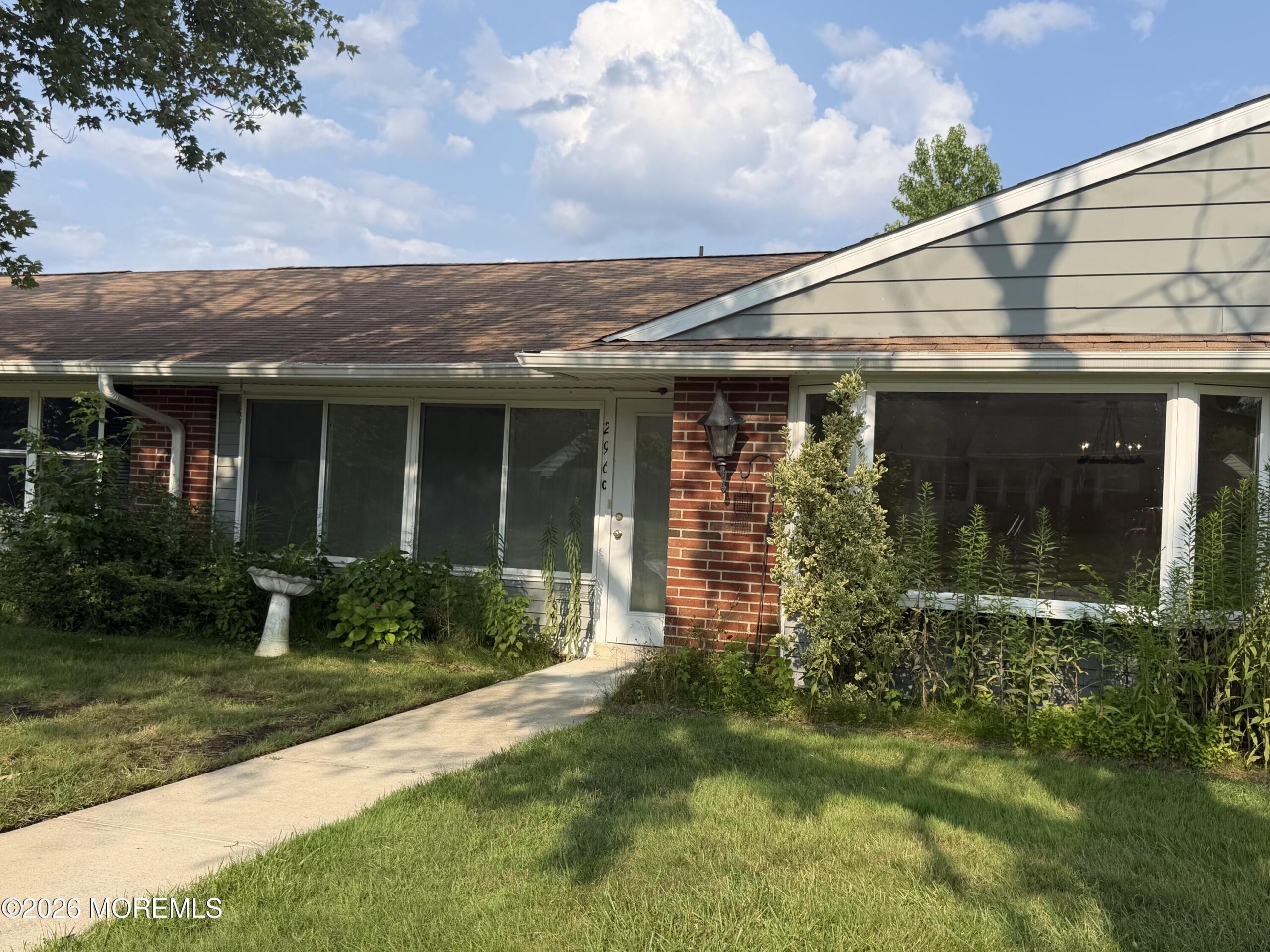 296C Dorchester Drive Image 3