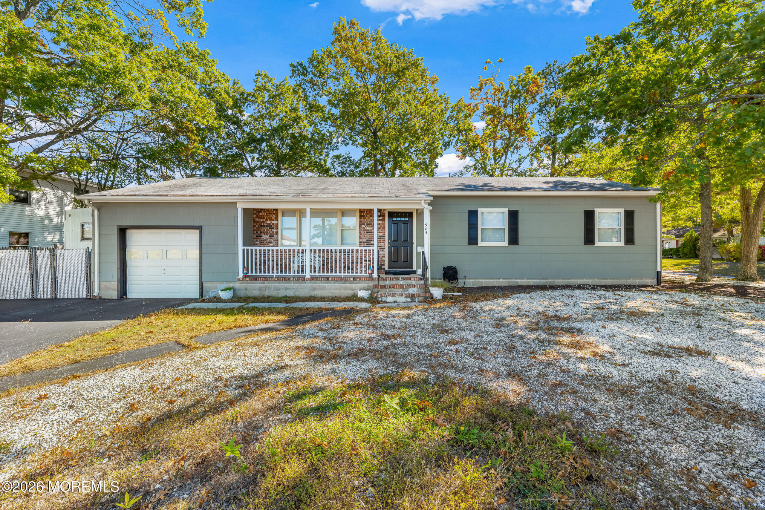 905 Kearny Avenue Image 3