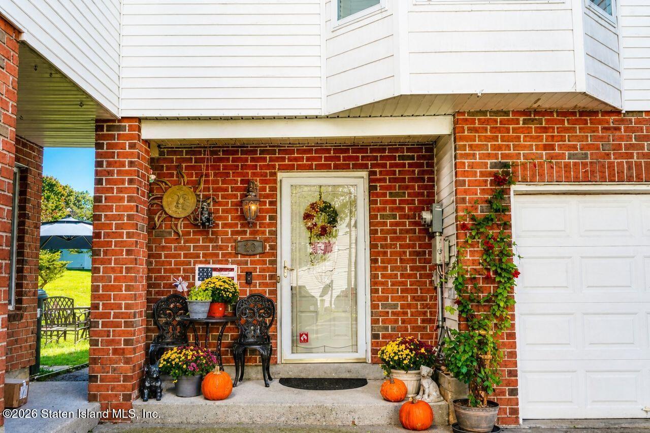 20 Bianca Court, Staten Island, NY, 10312