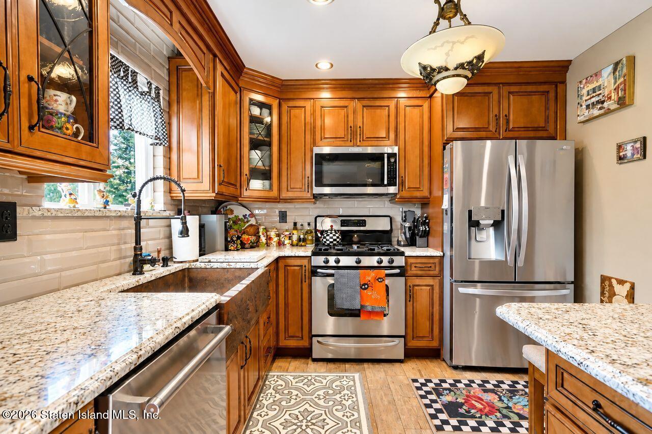 20 Bianca Court, Staten Island, NY, 10312 image 9