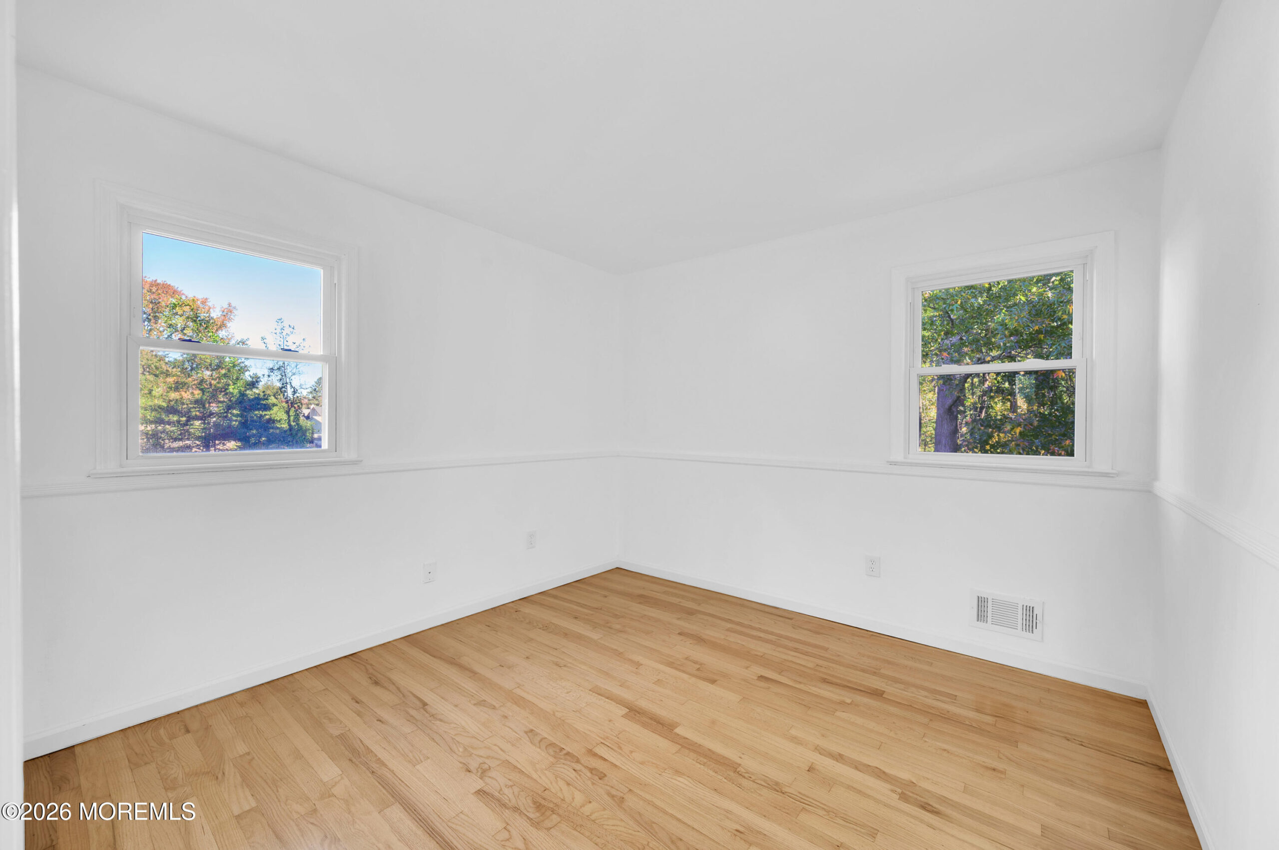 1601 Melville Street, Oakhurst, NJ, 07755 image 24