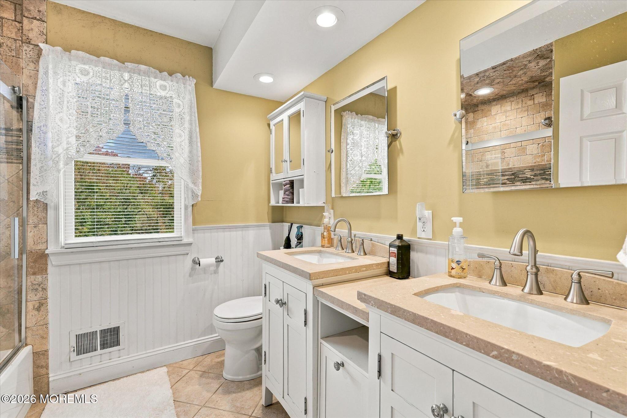 8 Assunpink Trail, Freehold, NJ, 07728 image 24