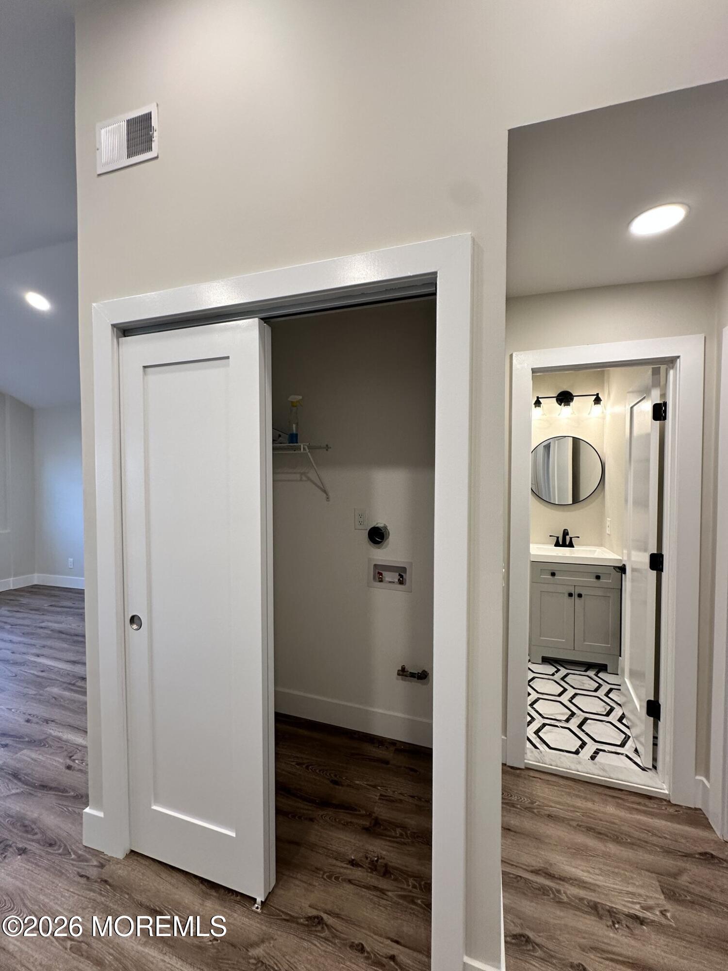 888 State Route 35, Laurence Harbor, NJ, 08879 image 12