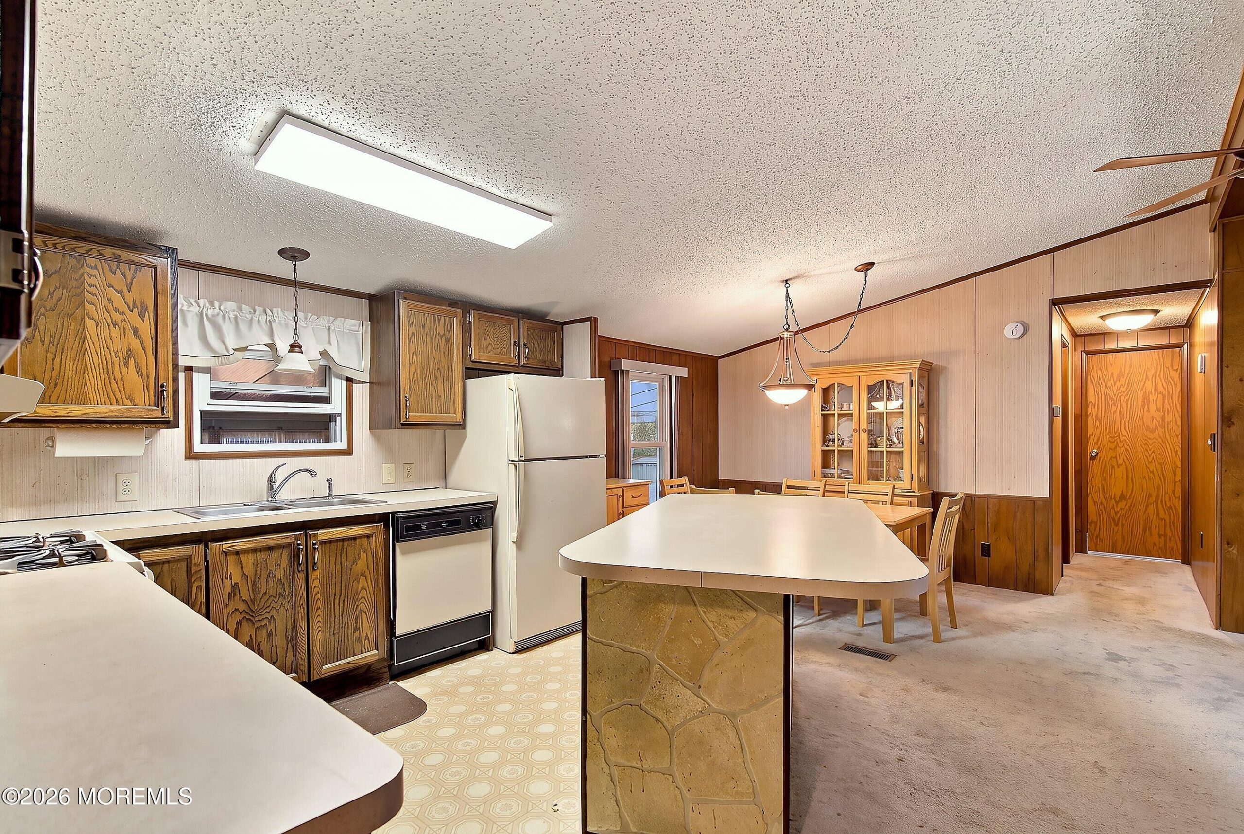 109 Douglas Drive Image 5