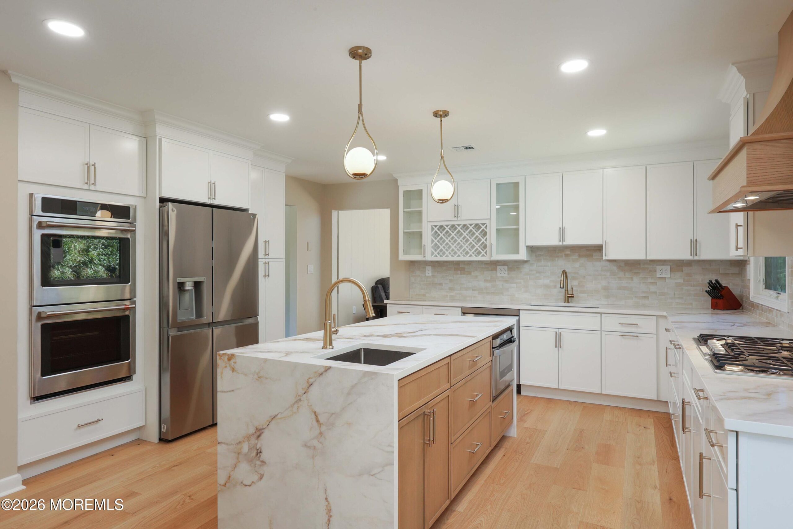 184 Locust Avenue Image 4