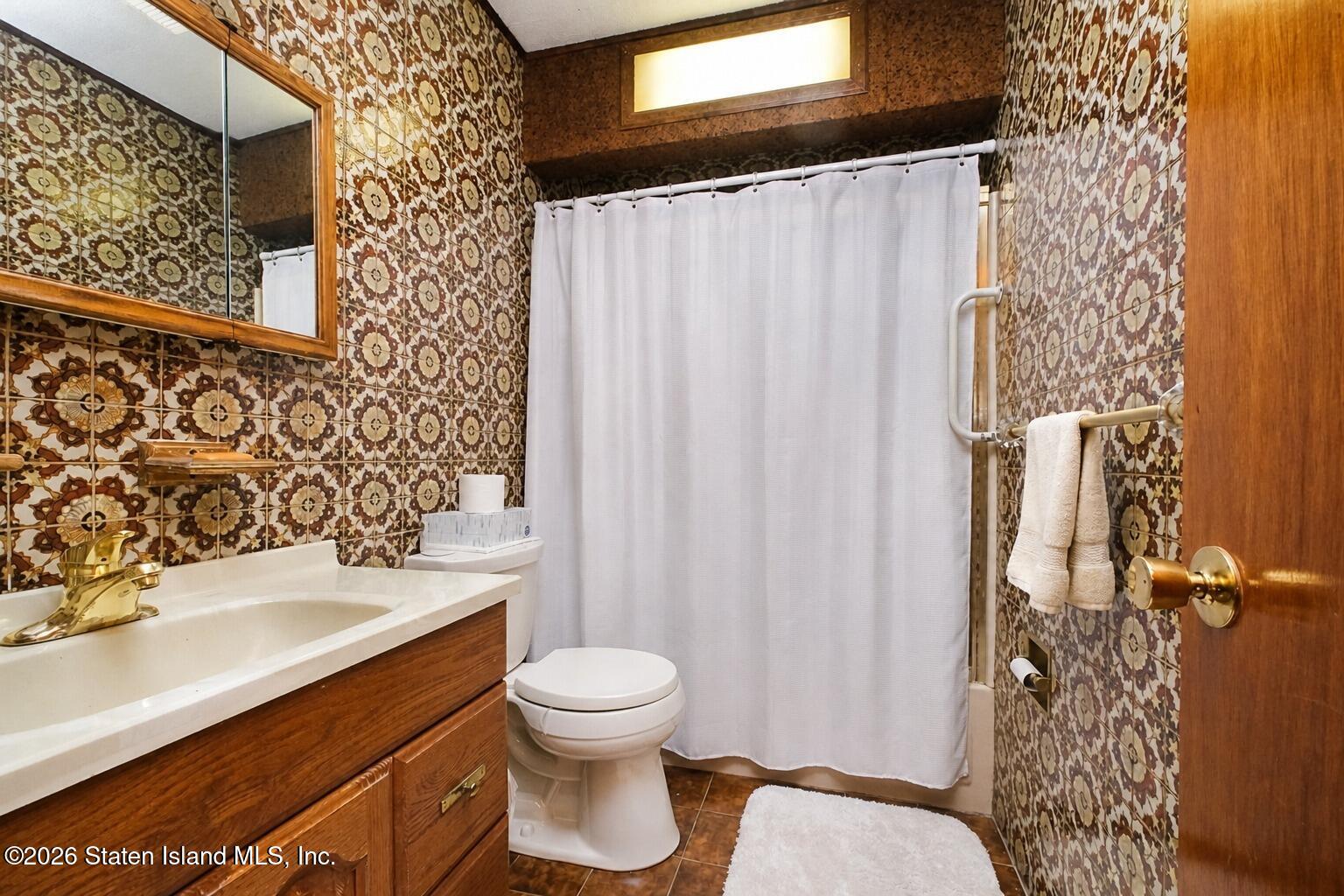 216 Clermont Place, Staten Island, NY, 10314 image 11