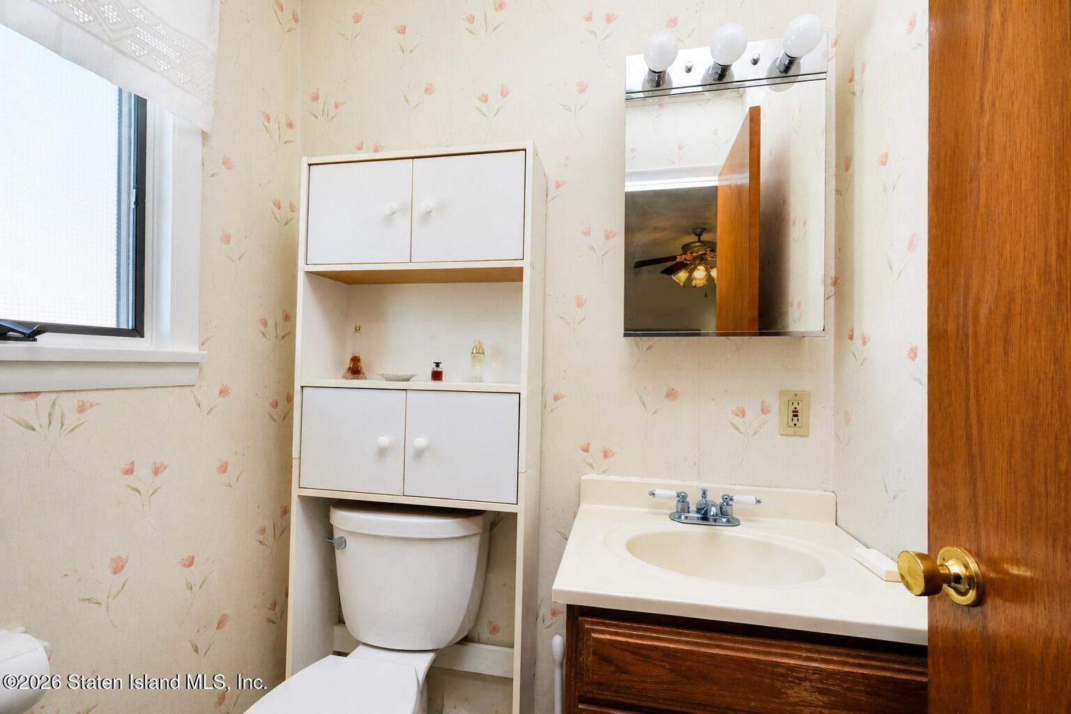 216 Clermont Place, Staten Island, NY, 10314 image 12